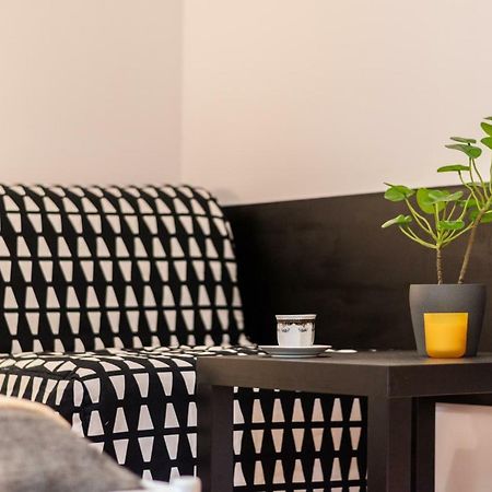 Apartments Wilcza 55 By Noclegi Renters Варшава Екстер'єр фото
