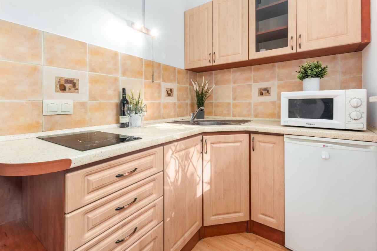 Apartments Wilcza 55 By Noclegi Renters Варшава Екстер'єр фото