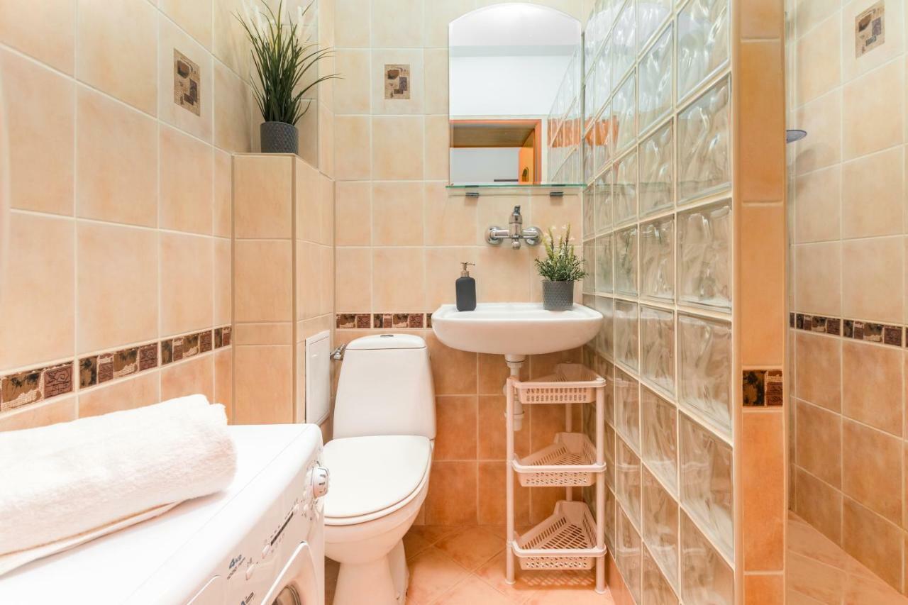 Apartments Wilcza 55 By Noclegi Renters Варшава Екстер'єр фото